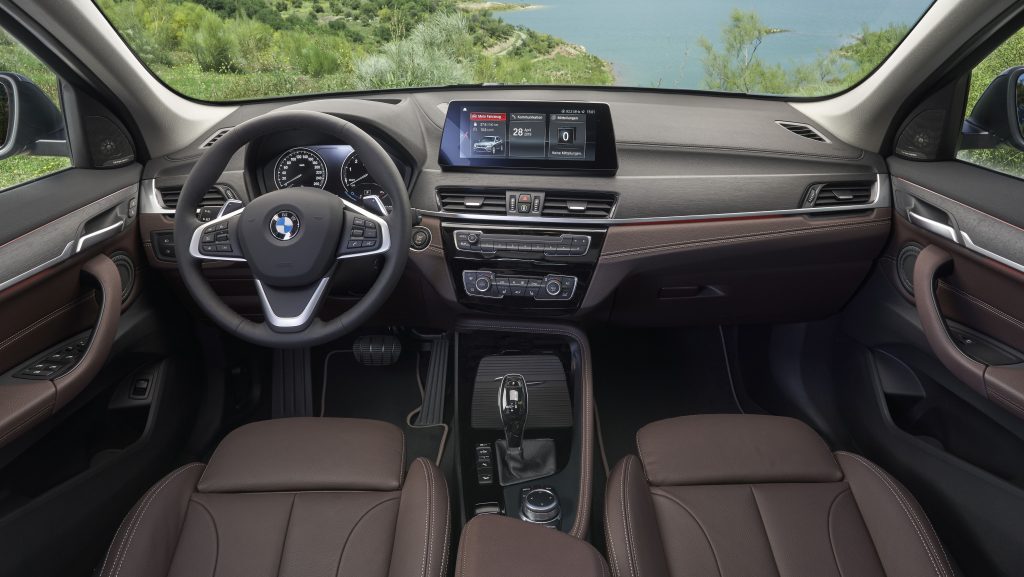 2020 BMW X1 Hibrit Detayları Açıklandı