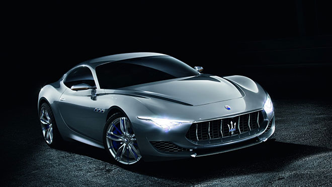 Maserati Elektrikli Sürücüsüz Araba Üretimi için Düğmeye Bastı.
