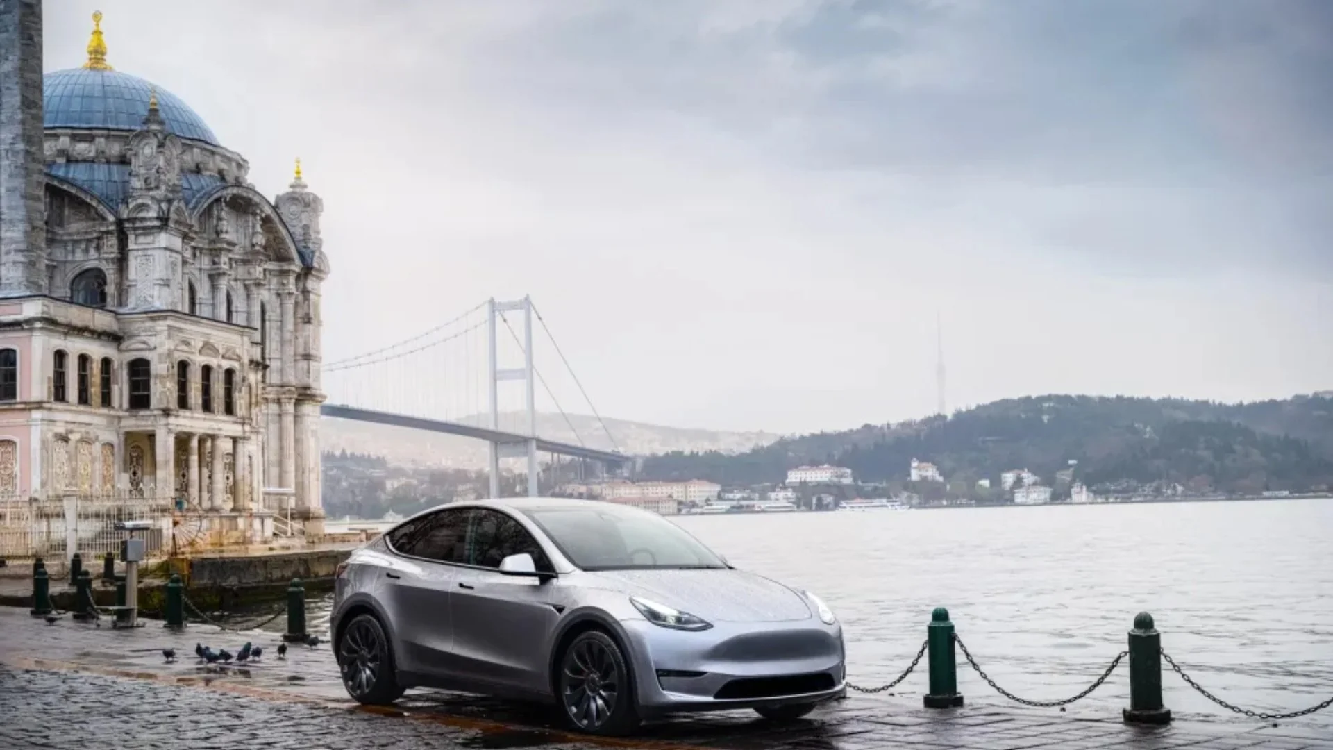 Tesla Model Y Türkiye Fiyatı 2025 Güncel Teklif Al